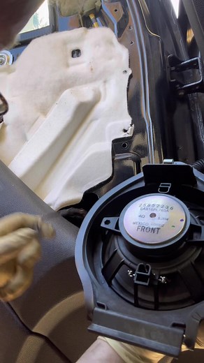 Diagnosing GM Speaker Issues in a GMC Sierra