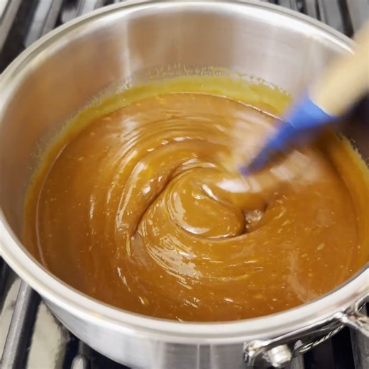 Sweeten up your holiday season with homemade caramel sauce! A dash of Morton Salt Himalayan Pink Salt is the secret to balancing the rich sweetness and adding that perfect finishing touch. Drizzle it over desserts for a delicious holiday treat! #MortonSalt #CaramelSauce #HolidayBaking #SweetAndSalty #Homemade #HimalayanPinkSalt #PinkSalt | Morton Salt