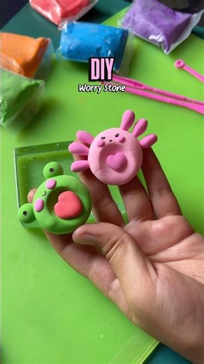 How to Make a Worry Stone | DIY Stress Relief Pocket Stone #cute #diy #superclay