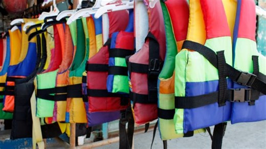 Gear up for National Drowning Prevention Week with these water safety tips - The Weather Network