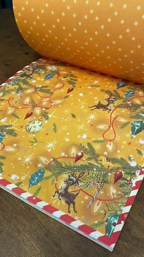 Retro Christmas – all the festive nostalgia you need in one gorgeous collection! 🎄🎅 Just look at this stunning paper pad! 😍 | Crafter's Companion