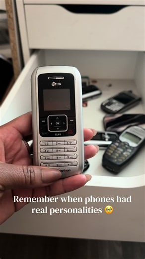 Nostalgic Memories of Old Flip Phones