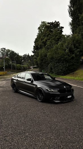 Новый BMW M5 F90: Эволюция мощности и стиля