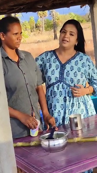 32K views · 363 reactions | A strong woman builds her own world.she is one who is wise enough to know that it will attract the man she will gladly share it with . #fashionwithkirthi #reels #reelsinstagram #kirthiblogs #kirthireels | Fashion with Kirthi | Facebook