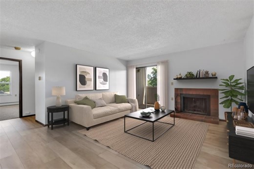 512 E Monroe Dr #D438, Fort Collins, CO 80525 - MLS 7351044 - Coldwell Banker