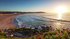 213K views · 5.1K shares | Millions of people are expected to visit Sydney in Summer to make the most of the sunny days, balmy nights and exciting calendar of events! Here's a taste of some of the best that Sydney has to offer, all wrapped up in a shiny new timelapse video! #ilovesydney | Sydney.com | Facebook