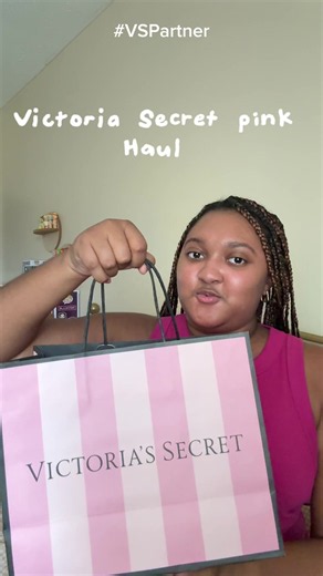 #VSPartner Absolutely love this haul! Go check out your local VS/VSP!🤭 @Victoria's Secret @VSPINK #unboxing #vspink #haul