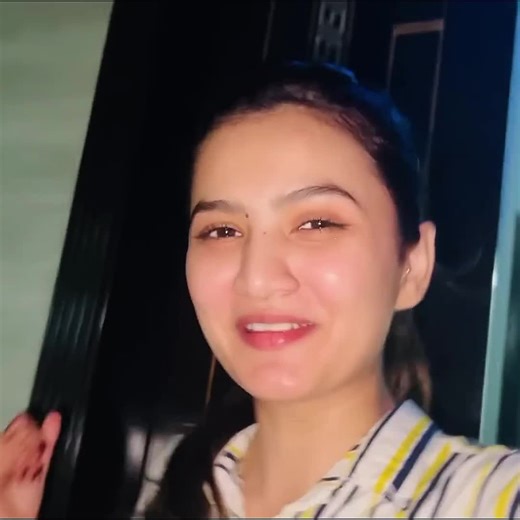 Wedding Dress Fitting Experience with Hira Faisal