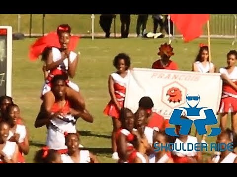 shoulder ride cheerleading girls beauty!!