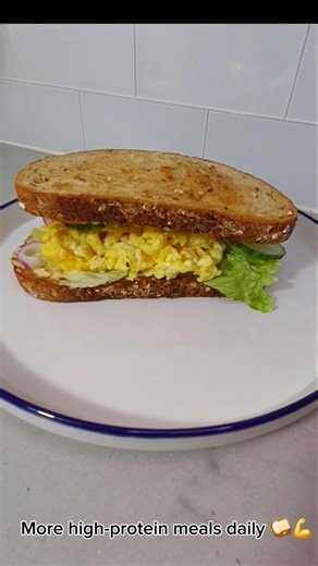 High-Protein Egg Sandwich | Quick & Easy Breakfast 🍳