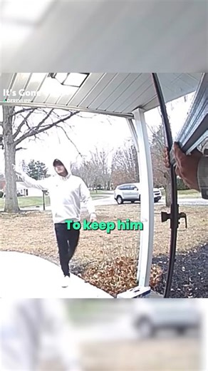 Cheating wife gets exposed by neighbor through a door camera