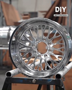 These custom wheels look so difficult to make 🚗 | Do It Yourself