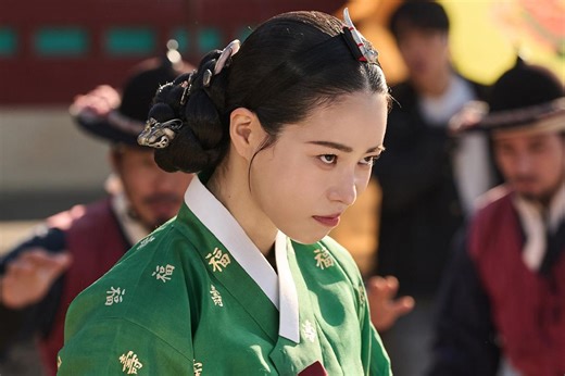 Lim Ji Yeon Goes From Poisoned Villain to Fierce Survivor in ‘My Royal Nemesis’ Teaser