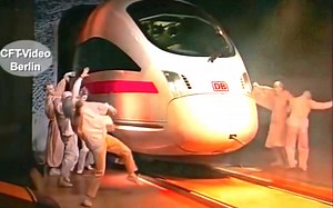 【离谱】德国ICE-T动车组 神秘的召唤仪式