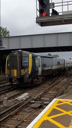 Class 444's passing through Eastleigh station