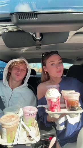 Starbucks Valentine’s Day Menu Review