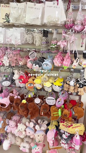 more penguin plush keychains in stock now✨🥹