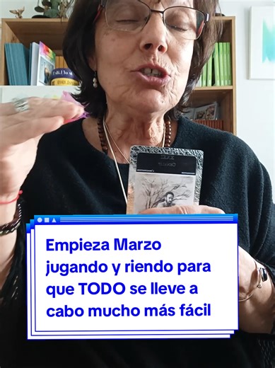 No digo que el dolor no exista. Digo que cuando comprendemos el juego que estamos viviendo y dejamos de resistirnos a él, algo cambia en tu trayectoria. Cuando aprendemos a mirarnos con una sonrisa aunque sea pequeña, la vida deja de ser una lucha constante y empieza a fluir. #acompañamientoespiritual #feriaesotericademadrid #guiaespiritual #coachespiritual #els4elements