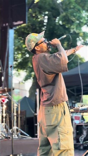 Bilal performing “All That I Am” at Summerstage in Brooklyn. #bilal #summerstage