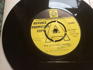 The Tony Hatch Orchestra - The Doctor's Theme