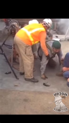 UNION MONEY™️ on Instagram: "When working in pressurized/ energized conditions always triple check your safety procedures. Lock out tag outs , barriers, evacuation plans etc… our line of work is very unforgiving. This worker is lucky to be alive  Look out for each other and have a safe week !"