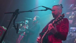 11K views · 963 reactions | See the full clips from Michael Sweet's 2020 Christmas Show ONLY at Patreon.com/Stryper JOIN NOW and INSTANTLY unlock 527 Images and 77 Videos. New exclusive content posted regularly. GET 12% OFF by joining for a full year. Learn more at Patreon.com/Stryper | Stryper | Facebook