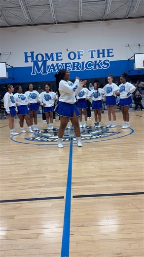 My girl had her 8th grade CHEER OUT tonight!!!!!! BIG DES!!!!!!!! Go offfffffffff!!!!!!! | Sharee Alexander