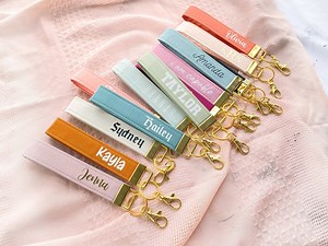 Personalized Name Keychain Wristlet for Women, Cute Sweet Sixteen Key Fob Gift, Monogram Key Lanyard for Her, Christmas Gift for Her - Etsy