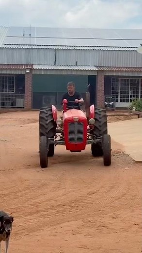 Learning how to drive a tractor for the first time! #tractor #farming #goals2026