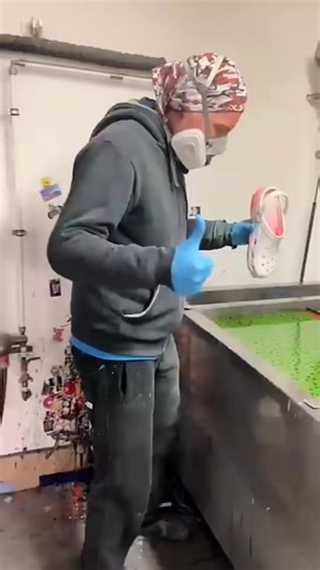 Part 02 - Hydro Dipping sneakers _114 | Edward J. Compton