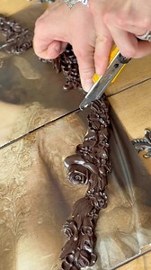 Simple Update, Huge Impact…🫅 #makeover #diyprojects #furnituremakeover #art #beforeandafter #diyhomedecor #vintagestyle #furniture | ReLove ReStore