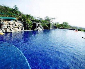 SPLENDOUR COUNTRY on Reels