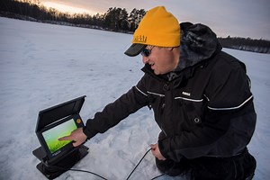 Watch Aqua-Vu AV715c Underwater Camera 7-Inch Color LCD Screen and 50-Feet Cable on Amazon Live