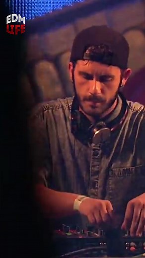 Borgore & Sikdope - Unicorn Zombie Apocalypse TomorrowWorld 2014