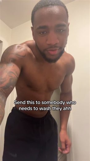 Jugg🥷🏾💪🏾 on Instagram: "Share this to somebody who be boofing 🤣🤣🤣 - - - - - #explore #explorepage✨ #funny #goofy #reels #instagood #trend"