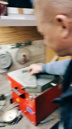 Knife Sharpening Techniques with a Professional Machine