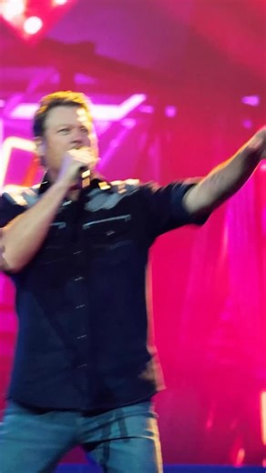 Vegas, we can’t stay away.. I can’t wait to see you again this May!!! Get your tickets now at blakeshelton.com and we’ll see y’all back at @colosseumatcp at @caesarspalace!! | Blake Shelton