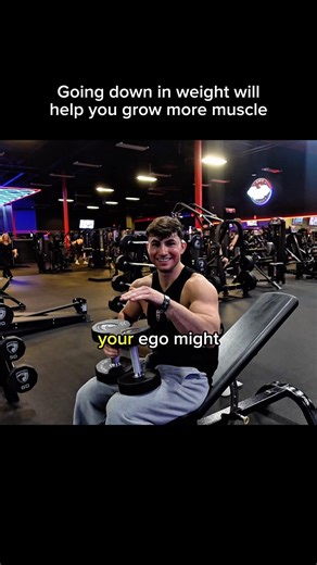 How Using Less Weight Will Help You Grow More Muscle