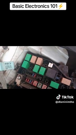 Fault Finding ❤️,The Basilica of Motor Electronics #mechanicsoftiktok #mechaniclife #SAMA28 ##restorationprojects #automotive