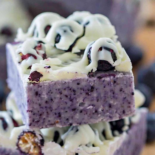 76K views · 137 reactions | BLUEBERRY FUDGE is almost too cute to eat! Recipe: https://sweetandsavorymeals.com/blueberry-fudge/ * | Sweet and Savory Meals | Facebook