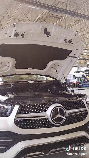Installing Mercedes Illuminated Star | Quick Installation Process