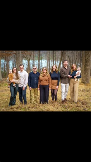 Family Photoshoot Tips for Memorable Moments