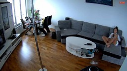 Reallifecam - Linda relaxing time on sofa and quick pussy rub 24.08.2021