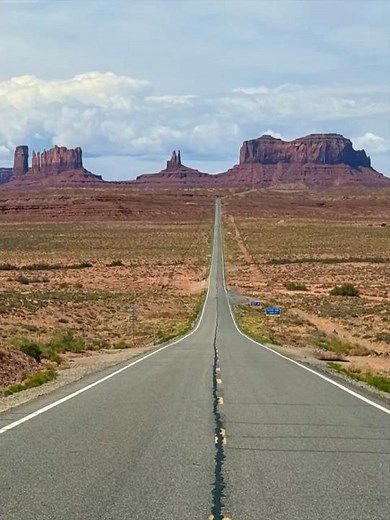 Standing Where Forrest Gump Stopped Running | Monument Valley View!