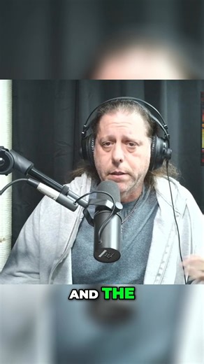 Apparently, you don't need a permit to demolish something from the National Park Service. Even if building needs a permit. A $250 million ballroom is being built, reportedly from donations, including a settlement with Alphabet. #EastWing #NationalParkService #Donations #Alphabet #GovernmentExpenditures | Hard Rock Lunch Box