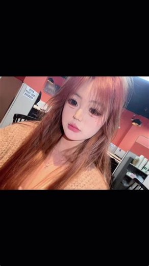 他应该长高了 好像过得很好 好像也不是很好 我不知道 我没见过他了