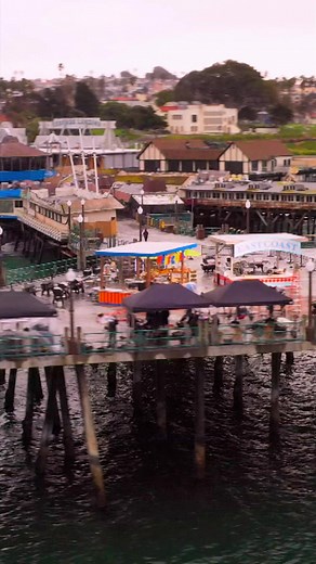 2.9K views · 3 comments | Beachside Brawl heats up with a roadside cook-off! Can these chefs transform gas station snacks into gourmet masterpieces? Tune in NOW to witness the ultimate road trip food upgrade! #cheflife #chefstyle #foodlove #beach #tropicalparadise #DiscoveryFamilyChannel | Discovery Family Channel | Facebook