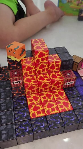 Preston's Favorite 'Minecraft' Magnetic Building Blocks