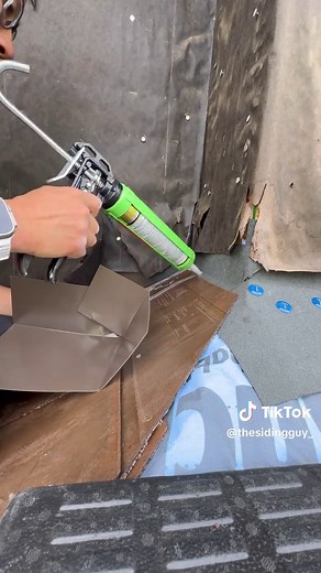 How to Properly Install Roof Flashing Without Special Tools
