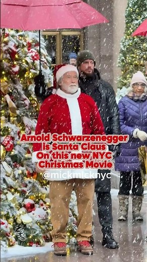 Arnold Schwarzenegger in a full Santa Claus Suit for his new Christmas Movie 🎬🎅